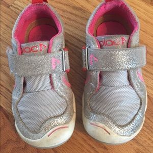 Toddler girls Plae shoes